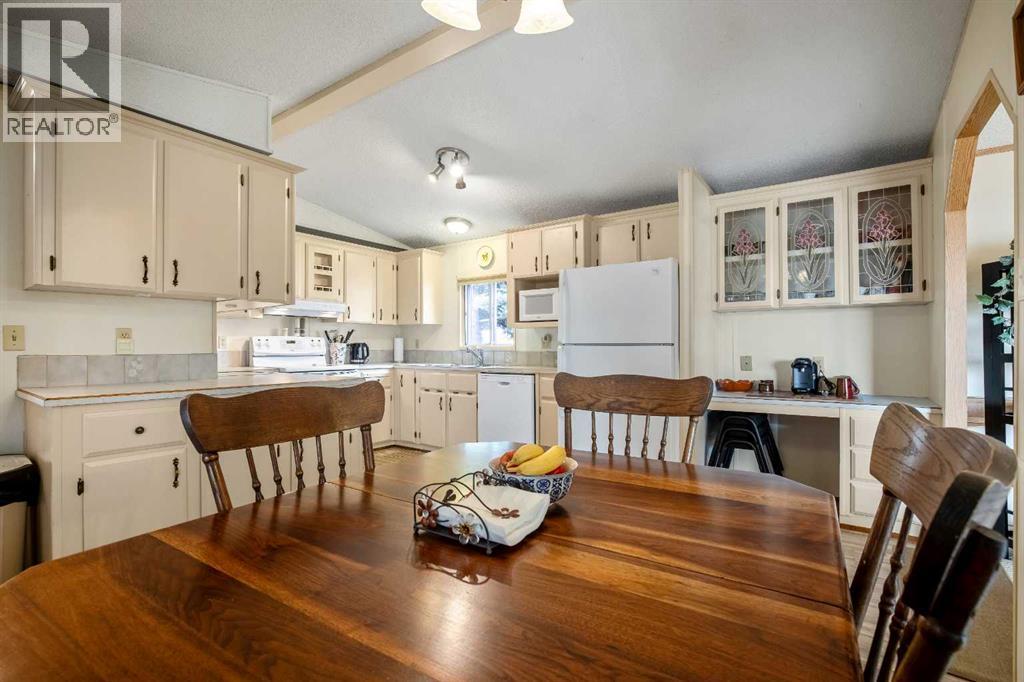 215 Homestead Close - Photo 17