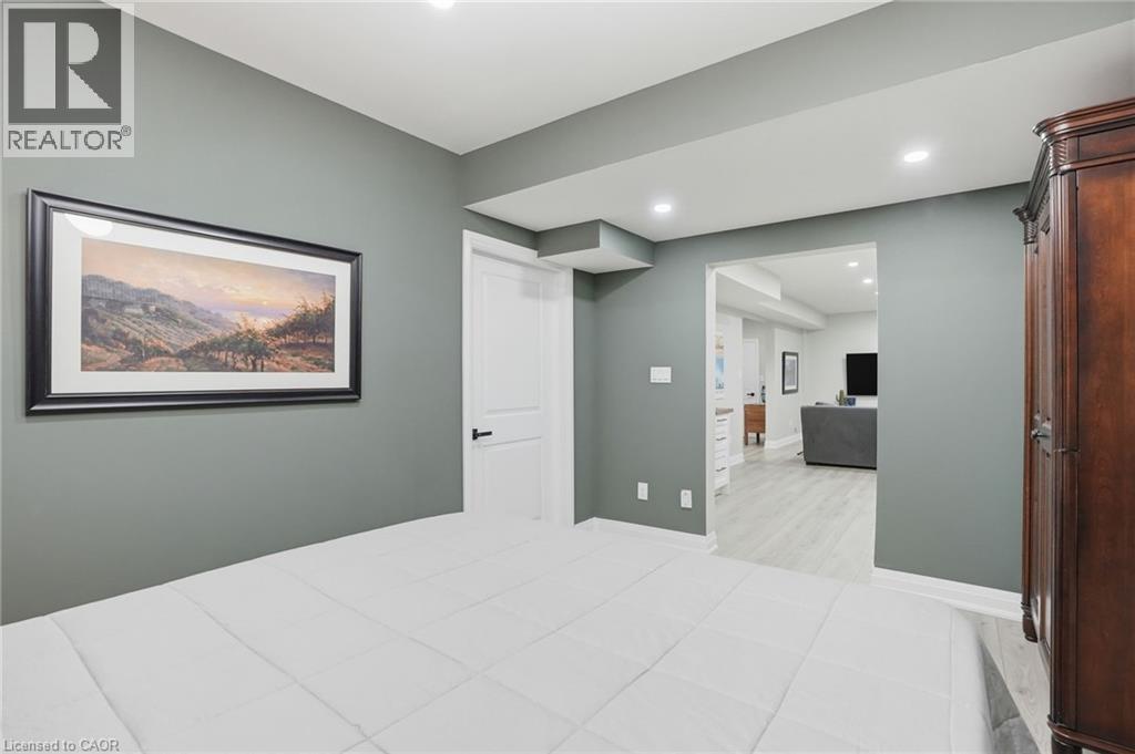 617 GRAYS Road - Image 46