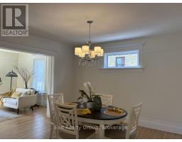 Foyer - 90 Byron Street, Quinte West, ON K8V2Y2 Photo 9
