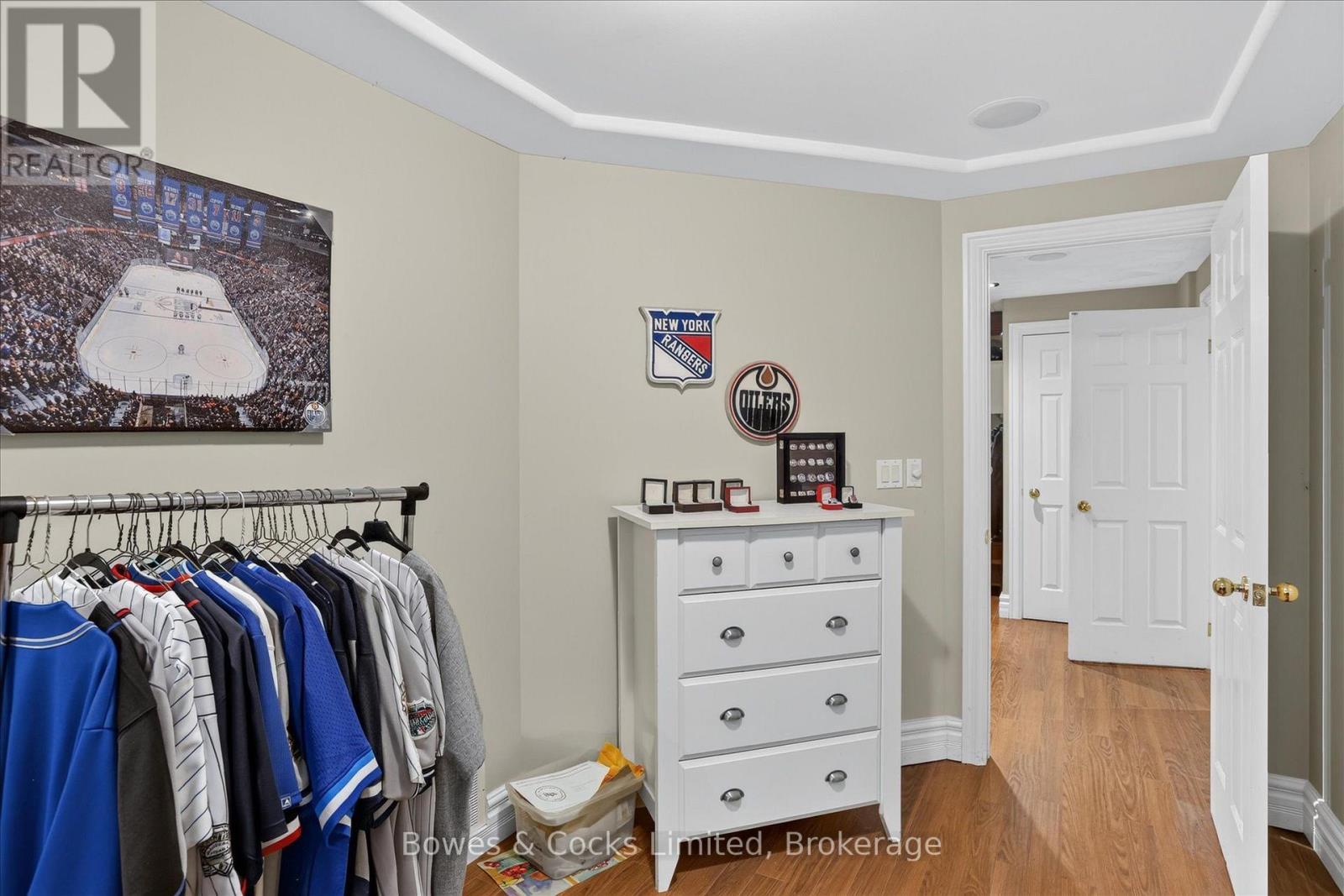 19 LORI BOULEVARD - Image 35