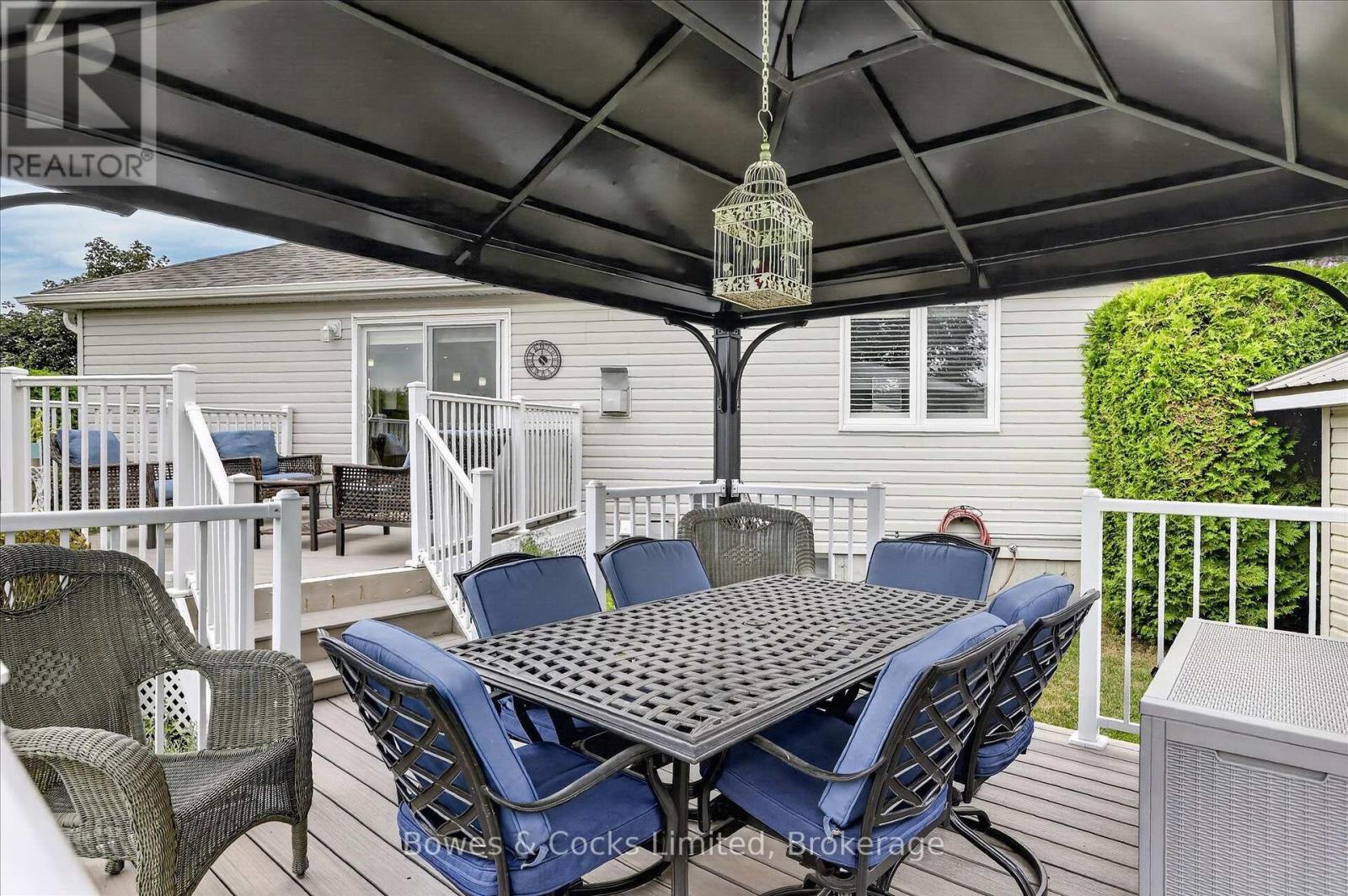 19 LORI BOULEVARD - Image 40