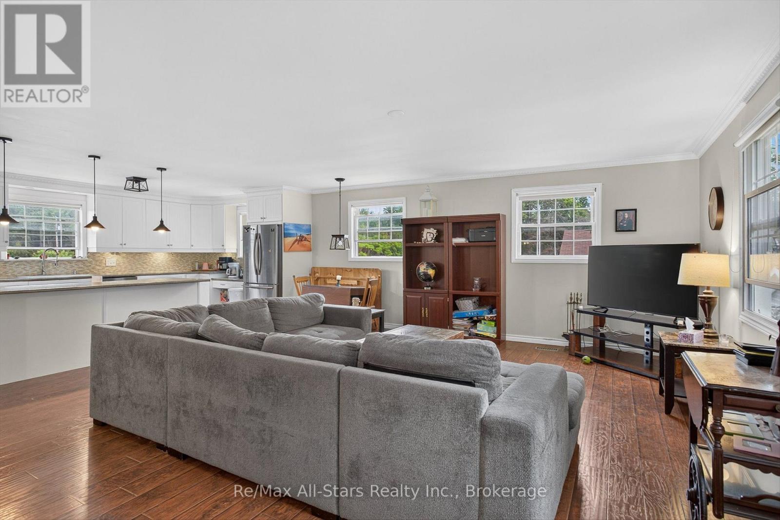1482 HIGHWAY 7 A - Image 15