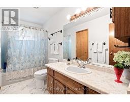 43 Wilson Avenue, Kawartha Lakes, ON K9V5S3 Photo 23