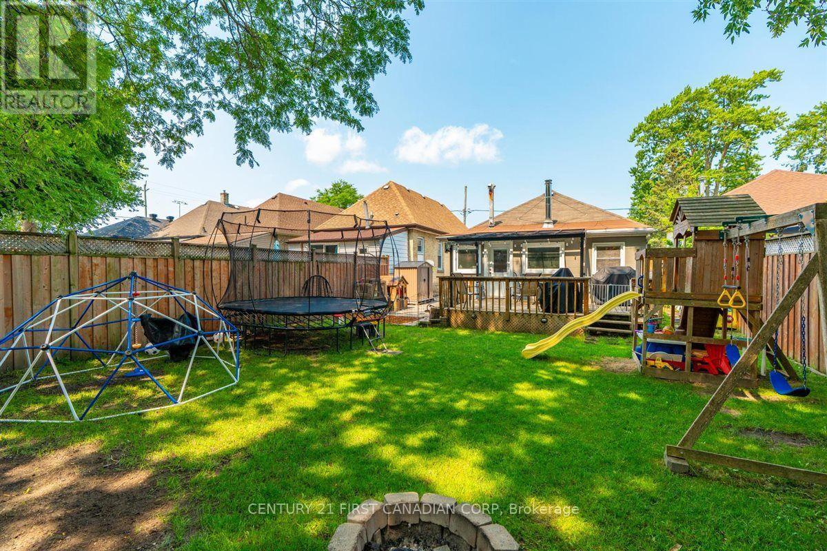 1025 KING STREET - Image 34