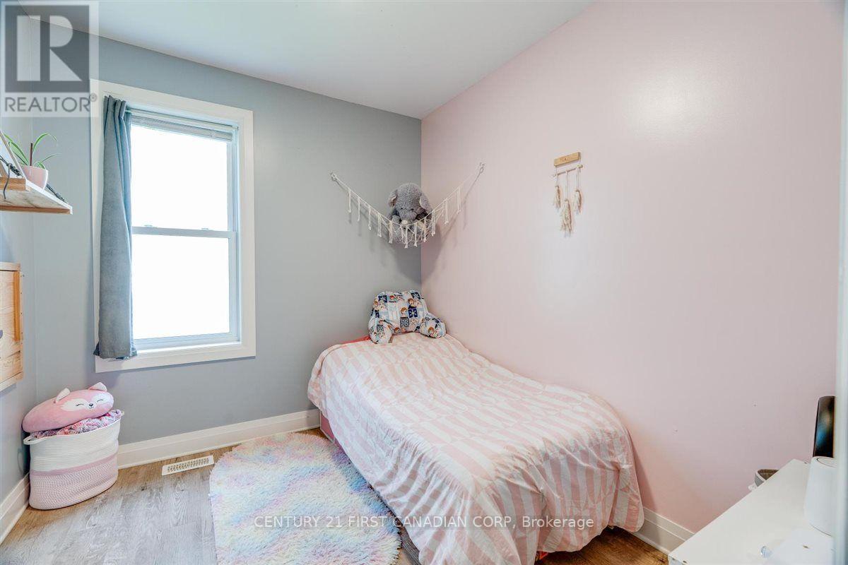 1025 KING STREET - Image 9