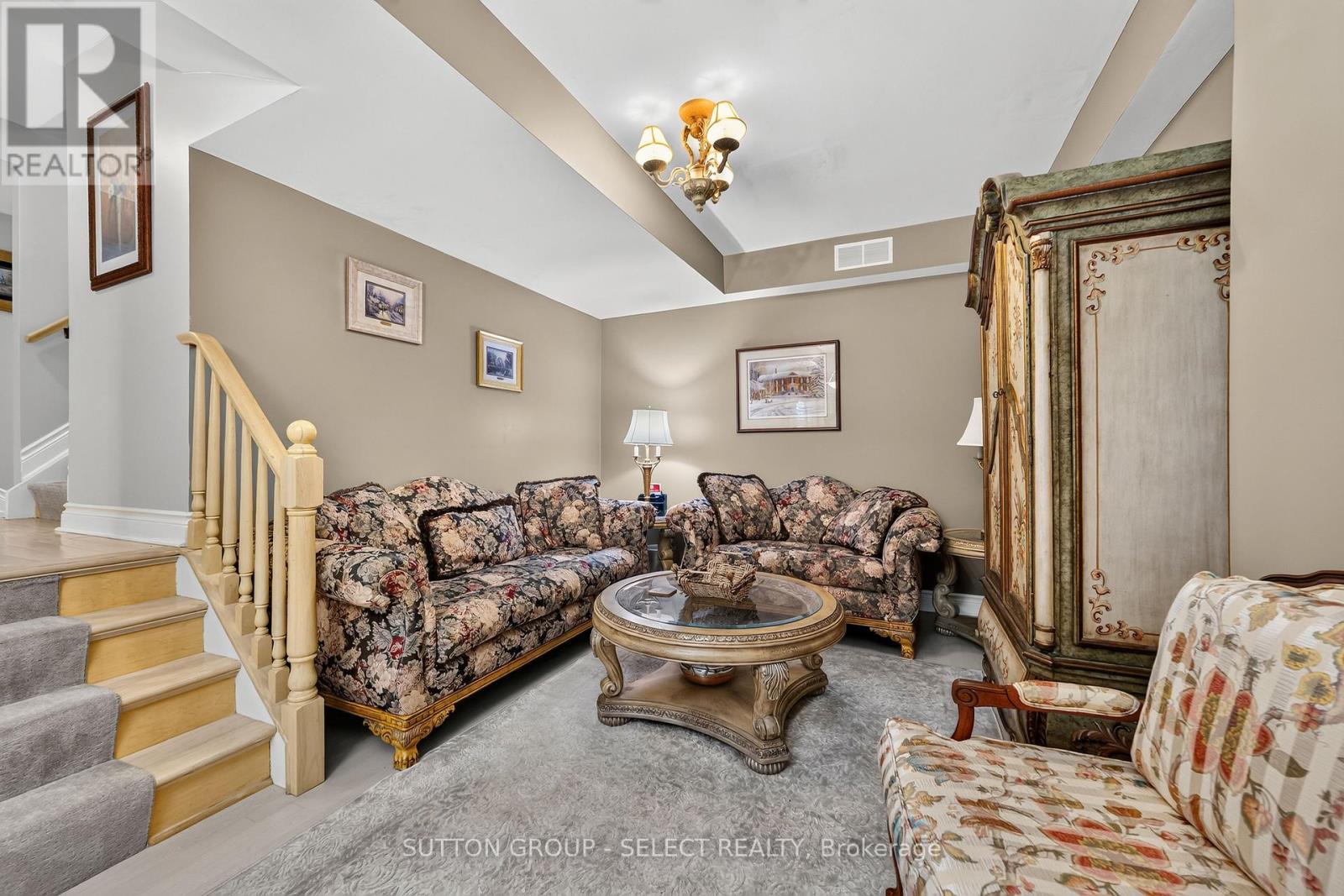 #14 152 ALBERT STREET - Image 30