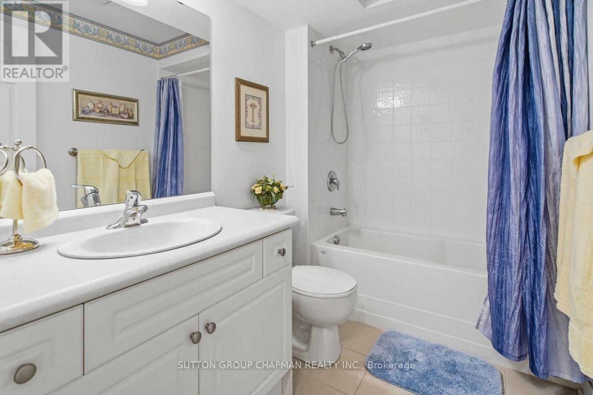 #15 455 HYDE PARK ROAD - Image 45