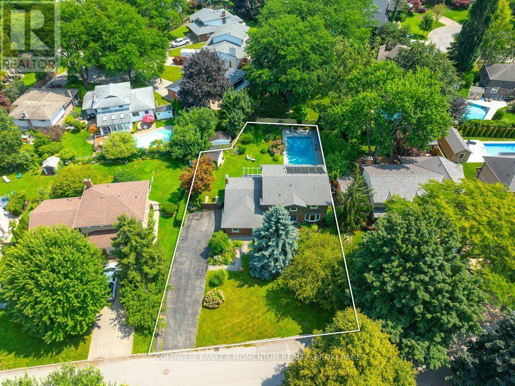 45 ROYAL HENLEY BOULEVARD - 47
