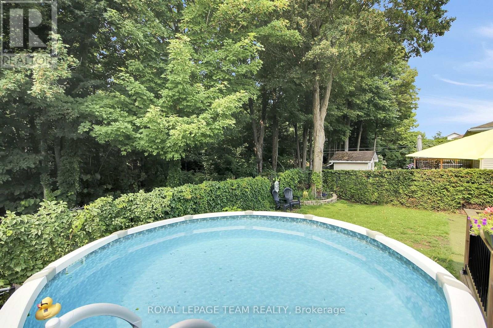 36 STEGGALL CRESCENT - 41