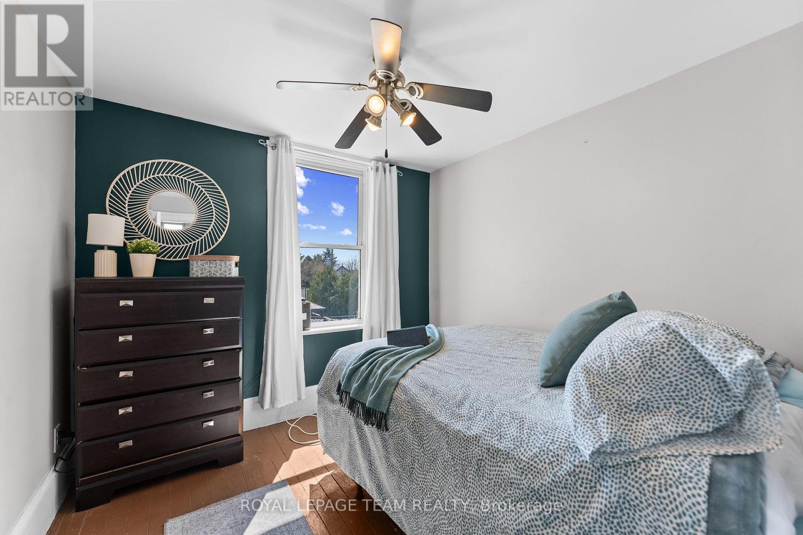 2 Bed, 1 Bath House for Sale in Pembroke – 544 MACKAY STREET, Pembroke – MLS# X13665986 - Image 20