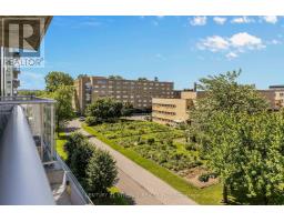 512 - 570 De Mazenod Avenue, Ottawa, ON K1S5X2 Photo 32