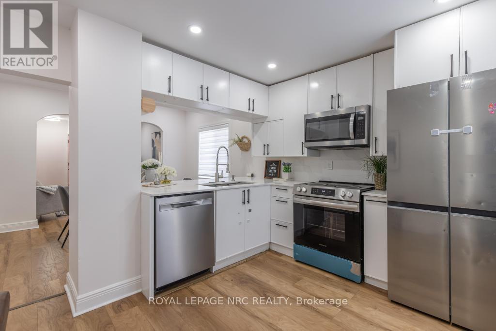 21 TRAPNELL STREET - 9