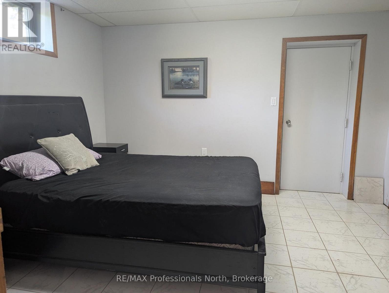 2481 NORTH SHORE ROAD - 23