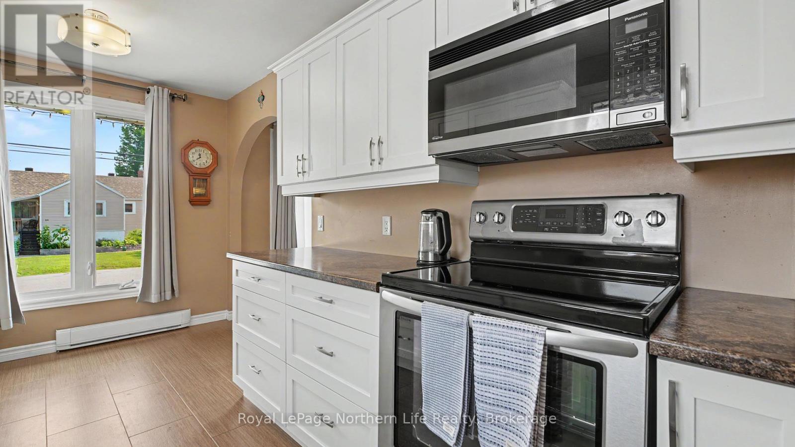 29 POLLARD AVENUE - Image 14