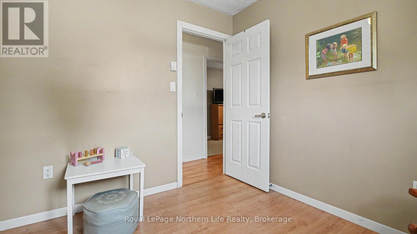 29 POLLARD AVENUE - Image 17