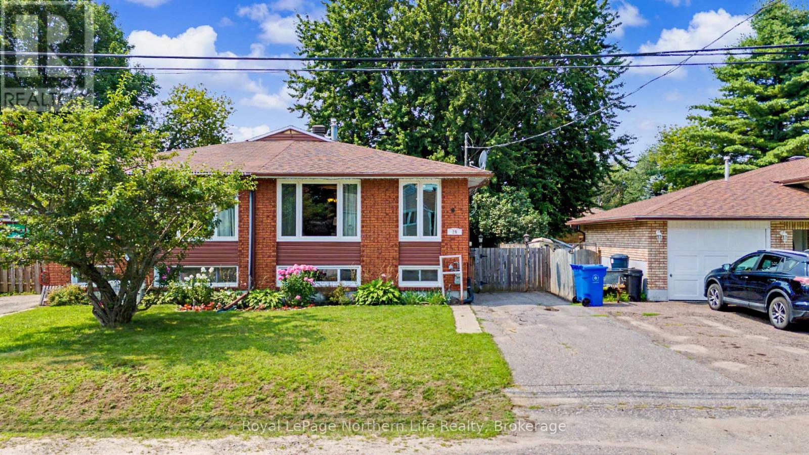 29 POLLARD AVENUE - Image 38