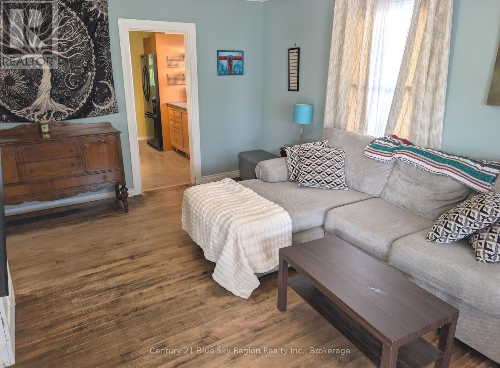 937 GALT STREET - Image 5