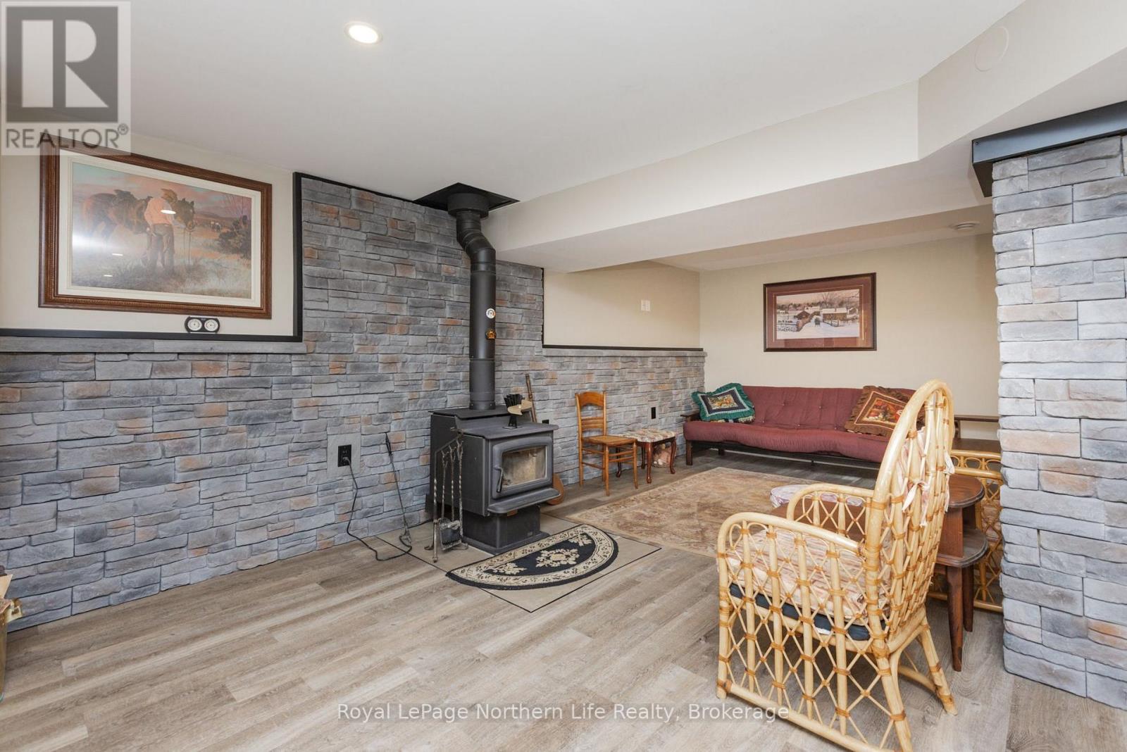 1343 GOLF COURSE ROAD - Image 24