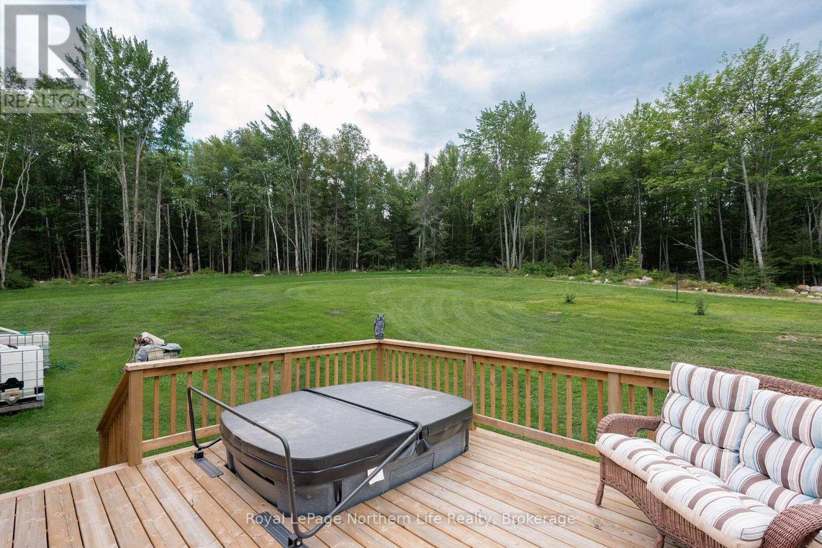 1343 GOLF COURSE ROAD - 35