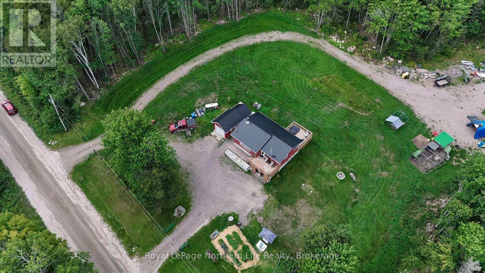 1343 GOLF COURSE ROAD - 47