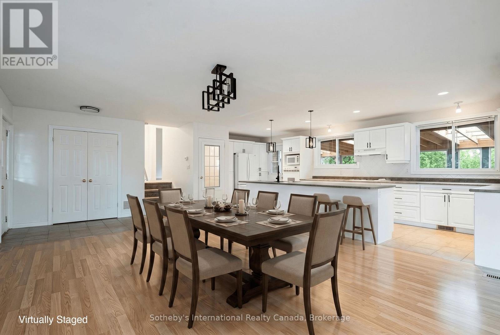 7 WHIPPS COURT - Image 12