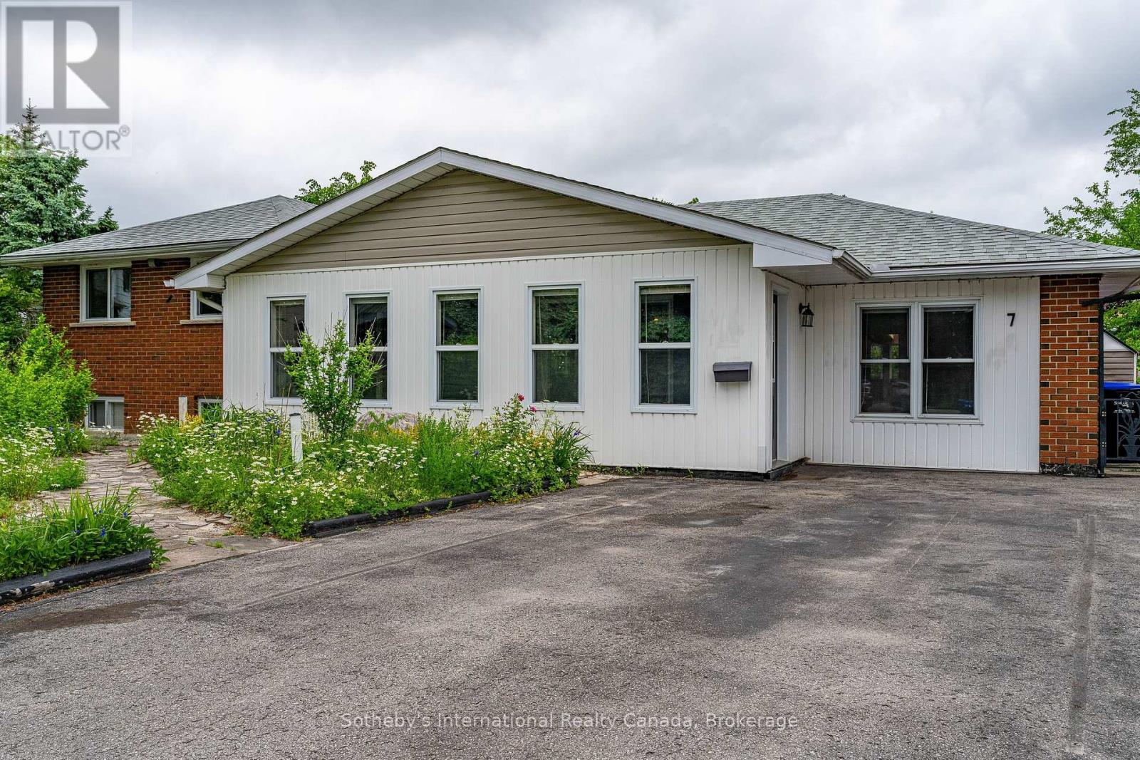 7 WHIPPS COURT - Image 6