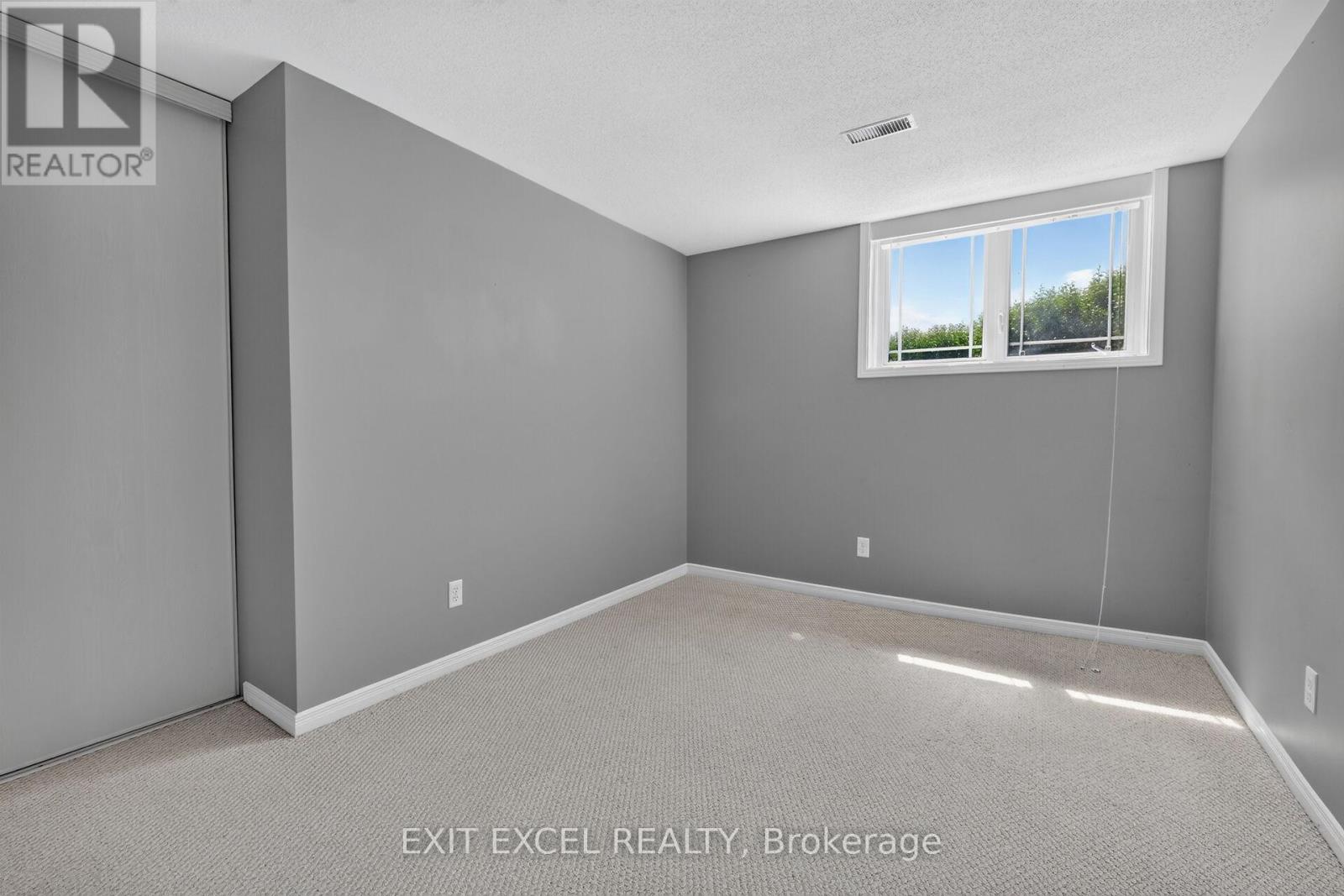 #1 532 LAKERIDGE DRIVE - Image 22