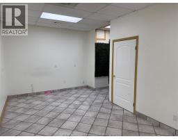 2534 Dougall Avenue Unit# B, Windsor, ON N8X1T6 Photo 8