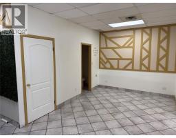 2534 Dougall Avenue Unit# B, Windsor, ON N8X1T6 Photo 6