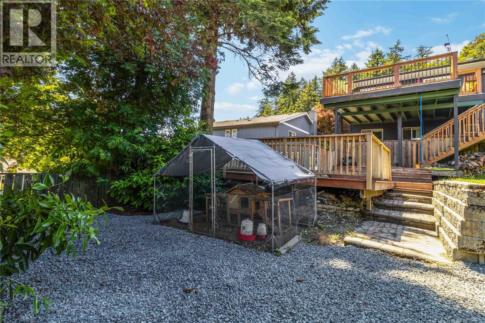 3389 Mary Anne Cres - Image 45