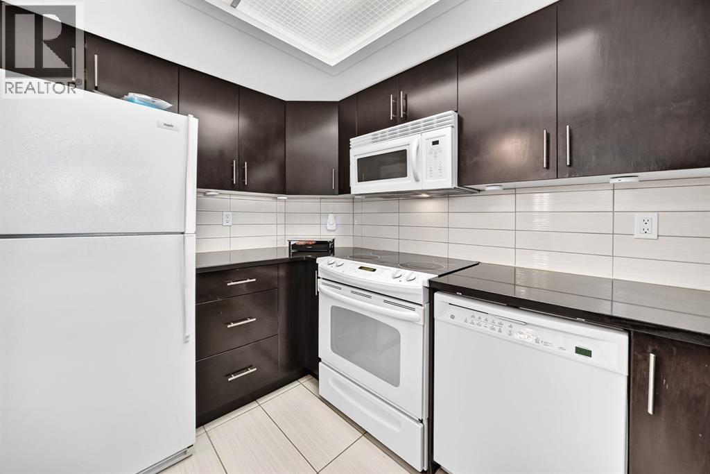 3717 42 Street Northwest - Photo 20