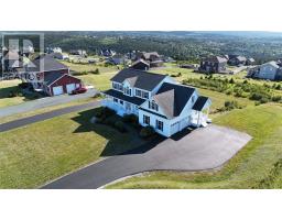 115 Ridgewood Drive thumbnail 2