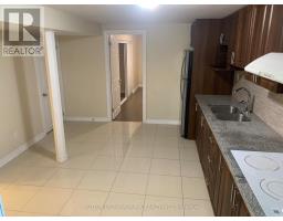 Bsmt - 5 Coventry Court, Richmond Hill, ON L4C8B4 Photo 6