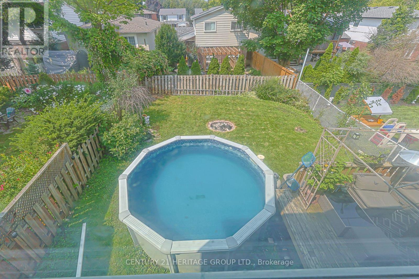 143 THOMS CRESCENT - 48