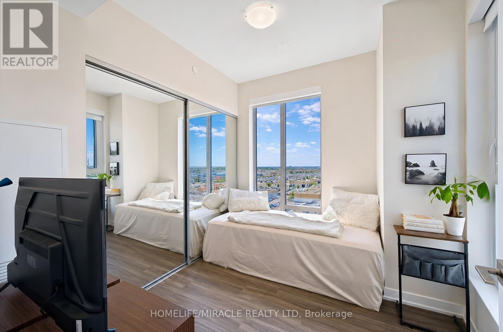 #813 10 ABEJA STREET - 13
