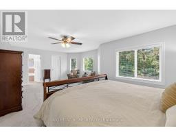 Bedroom 3 - 72 Beardmore Crescent, Halton Hills, ON L7J2Z1 Photo 16