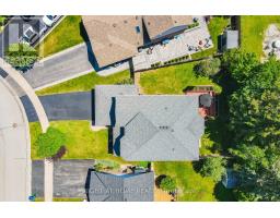 72 Beardmore Crescent, Halton Hills, ON L7J2Z1 Photo 38