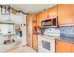 782 Lavery Street, North Perth, ON N4W3T4 Photo 10