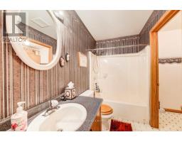 782 Lavery Street, North Perth, ON N4W3T4 Photo 24