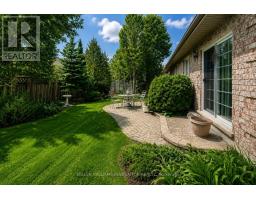 782 Lavery Street, North Perth, ON N4W3T4 Photo 34