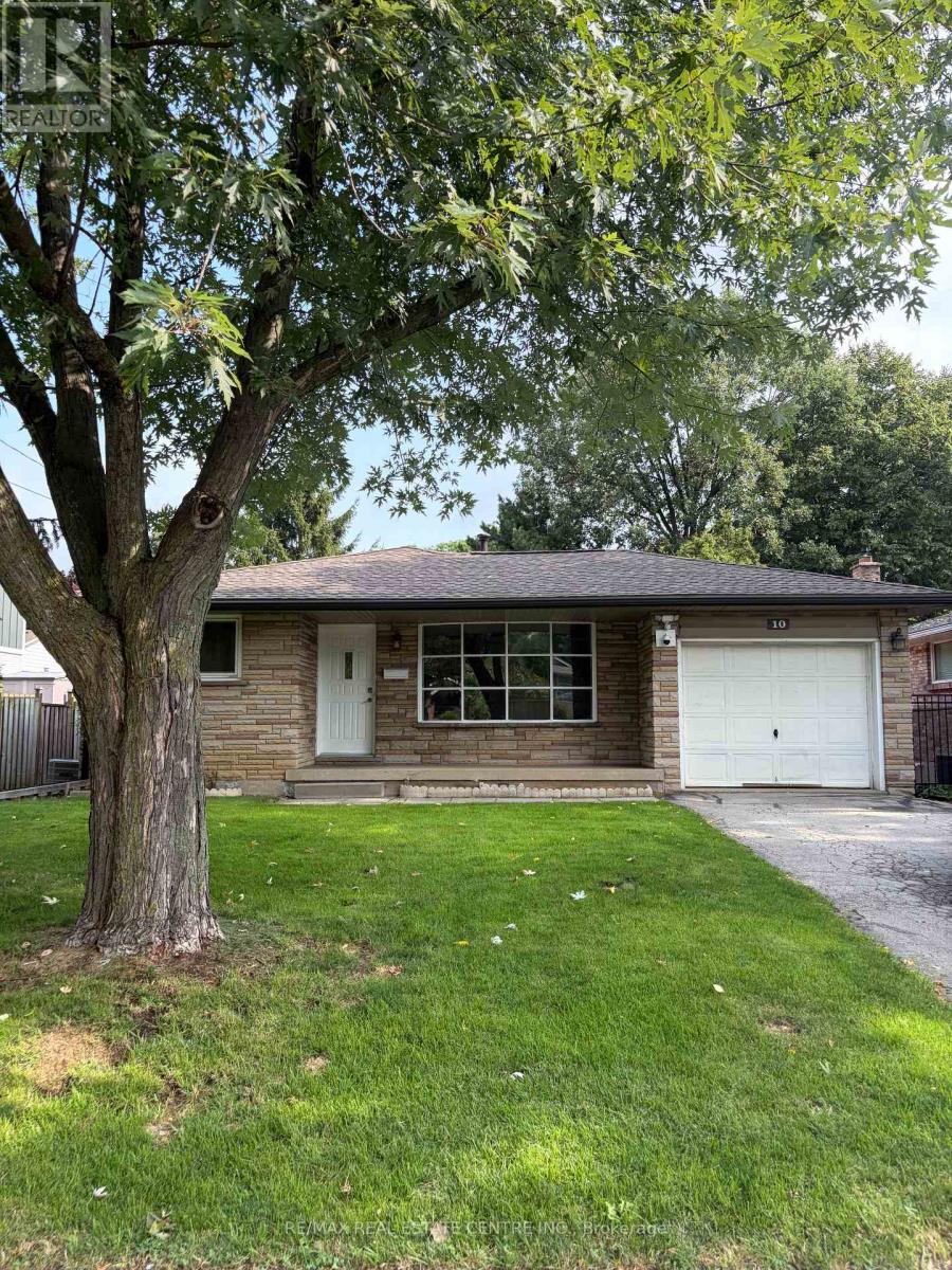 Photo of 10 Miami Drive