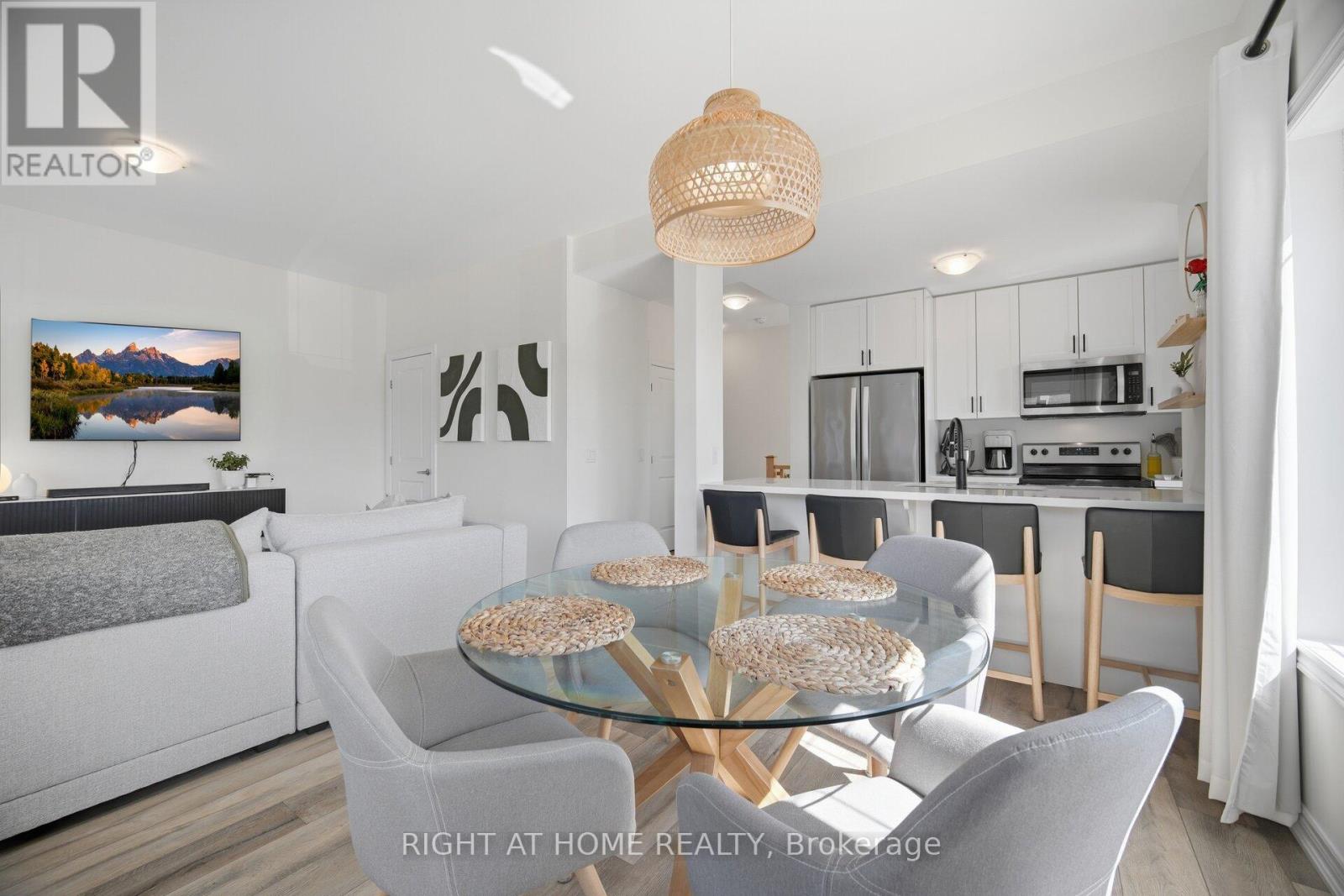 #25 27 RACHEL DRIVE - 21