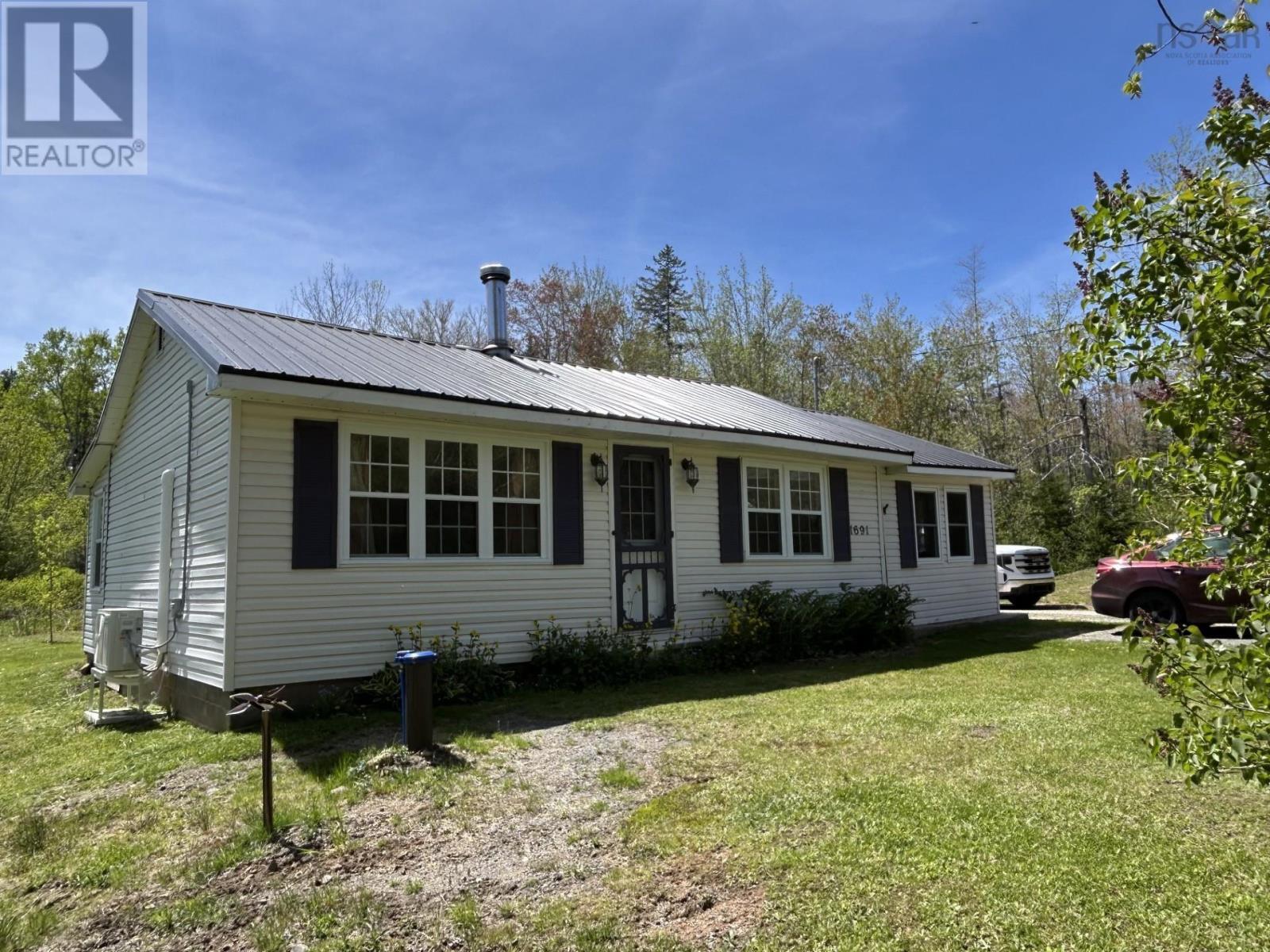 Property 4 of 25 of 1691 Greenfield Road