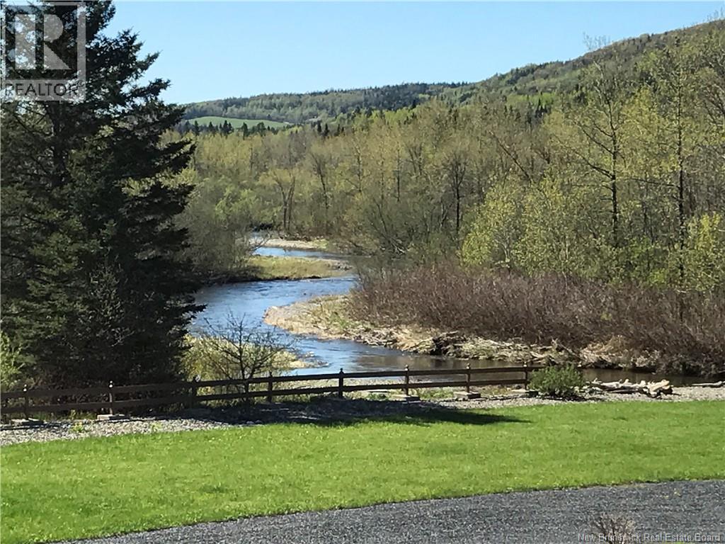 438 Titus Road - Image 31