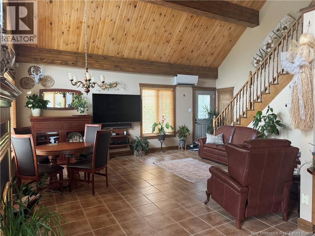 438 Titus Road - Image 11