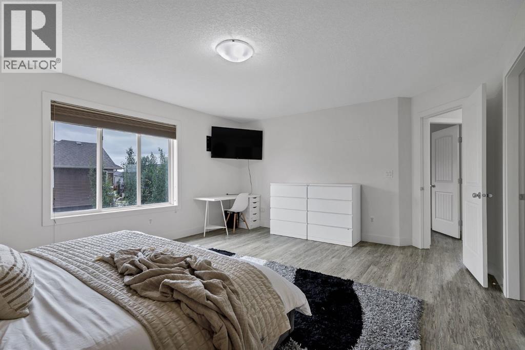 1870 Baywater Street SW - Image 22
