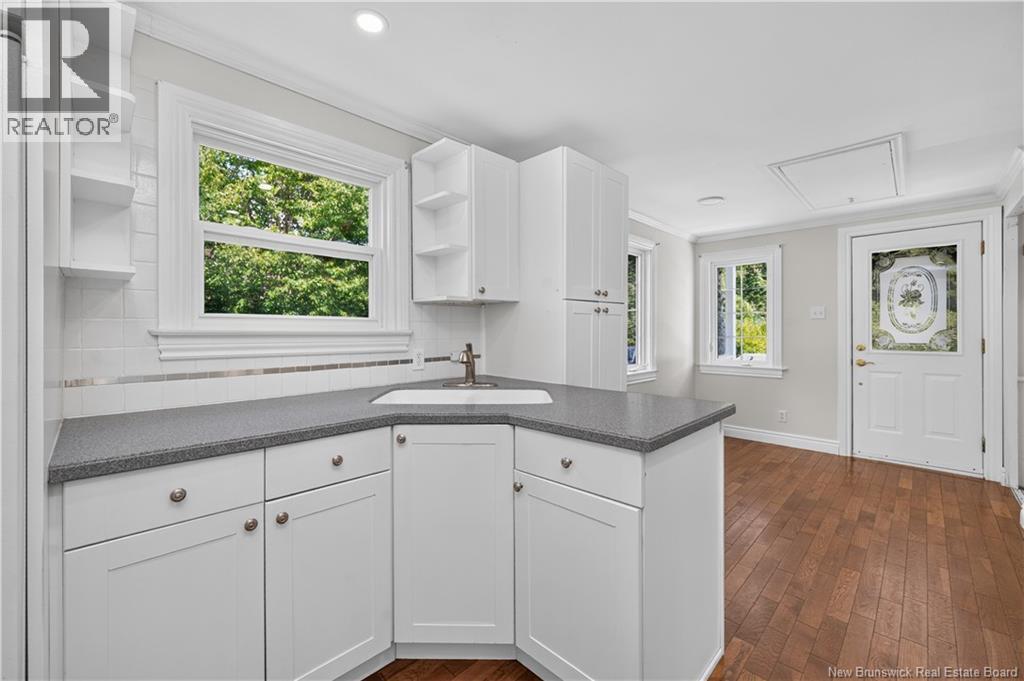 8250 Main - 17