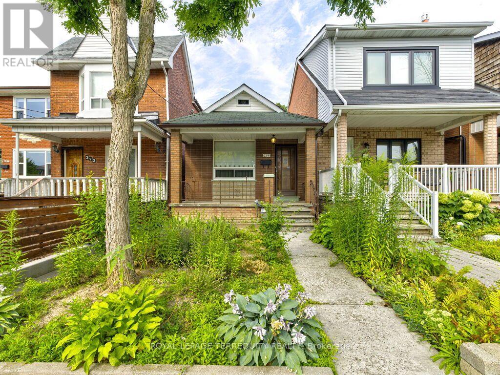 Photo of 274 Harvie Avenue