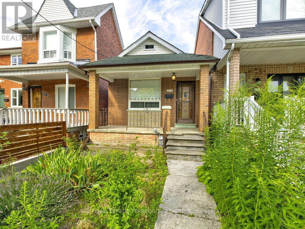 274 HARVIE AVENUE - 3