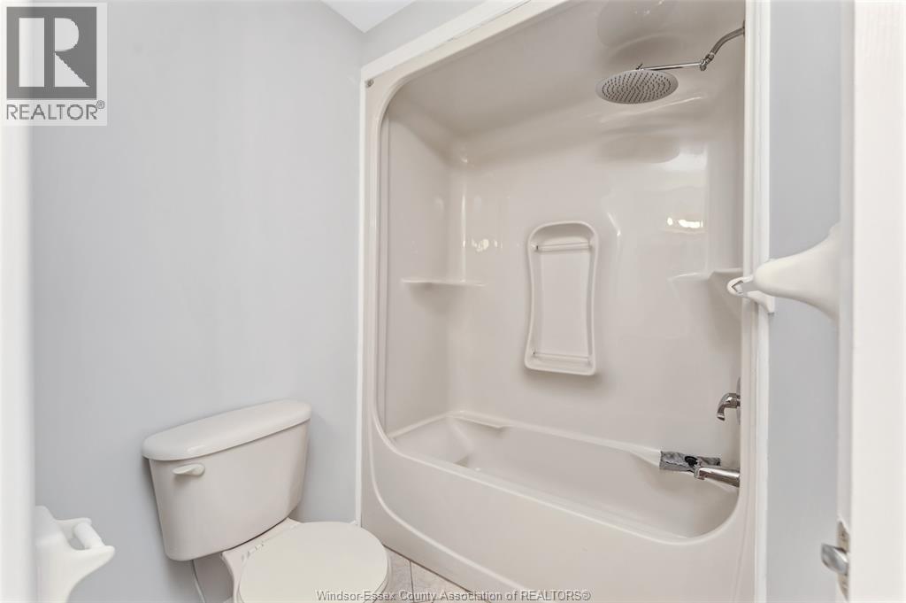 128 MARINA GROVE - 29